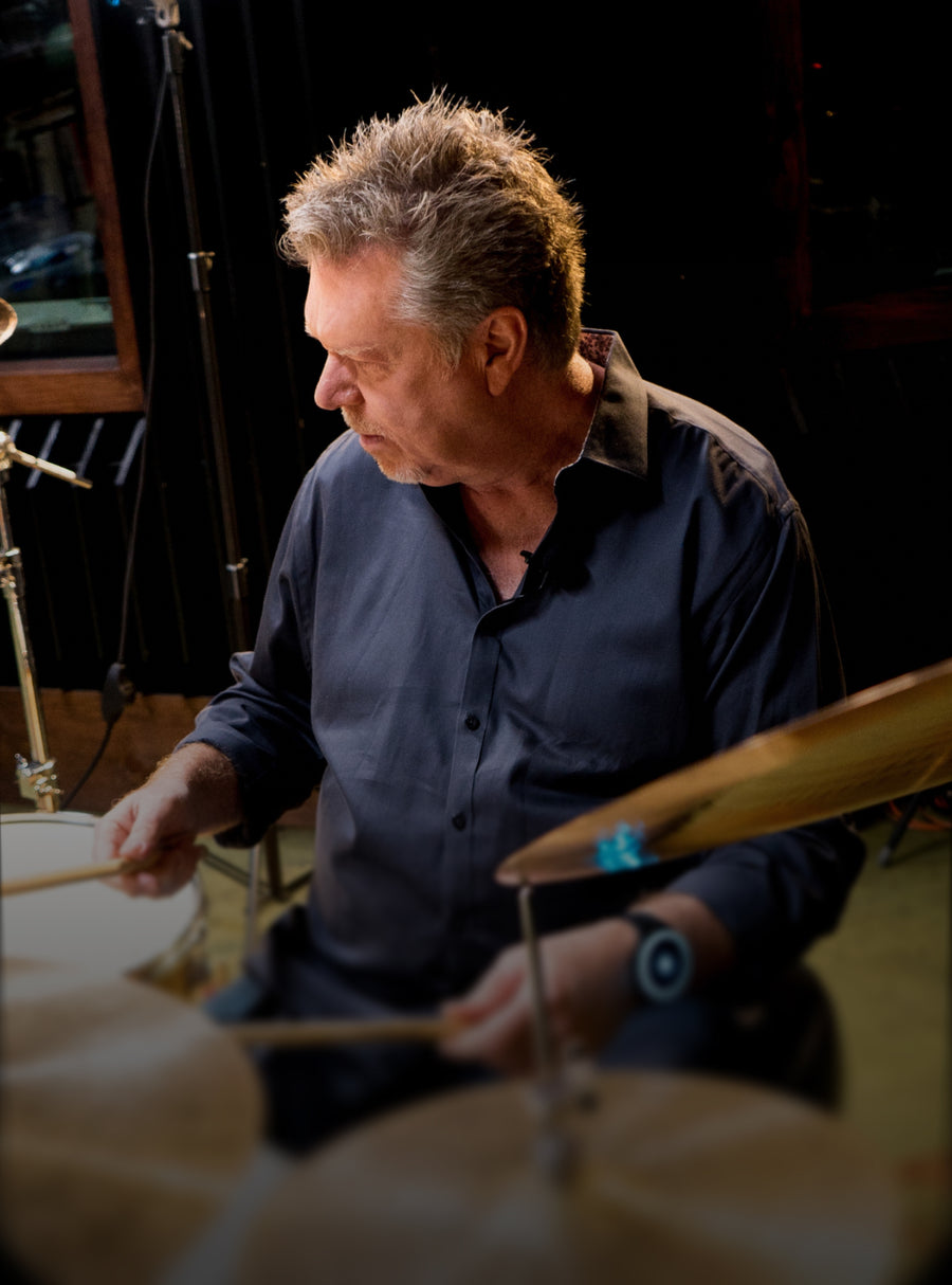 John "JR" Robinson，历史上录音次数最多的鼓手