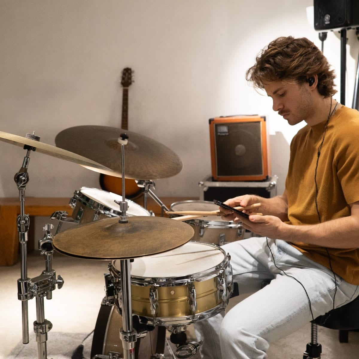 Wave 入耳式监听耳机